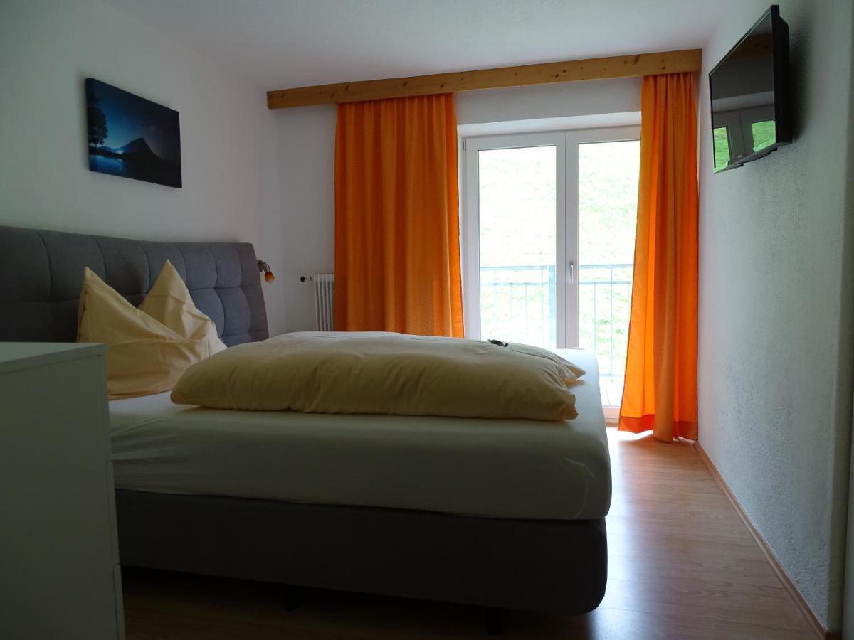 Apart Tyrol Umhausen Buitenkant foto