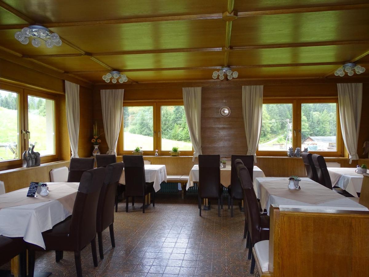 Apart Tyrol Umhausen Buitenkant foto